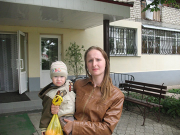 Як в Миколаєві батьки 21-річну доньку через майнове питання «запихнули» в психлікарню